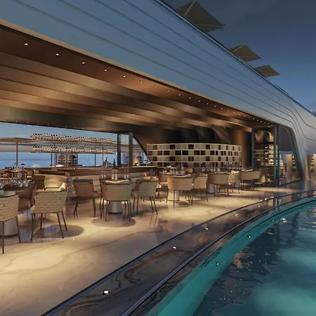 Mercury Luxe Retreat In Mercury Towers *