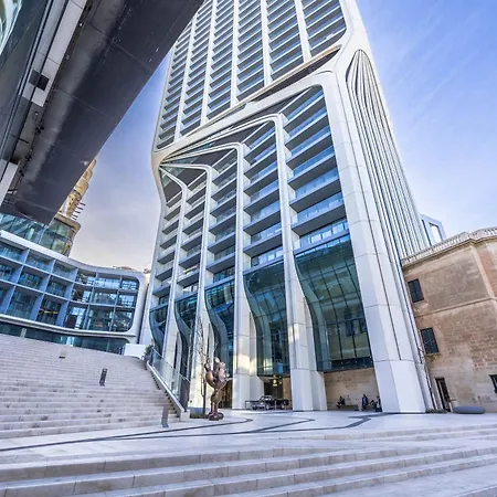 Apartment Mercury Luxe Retreat In Mercury Towers