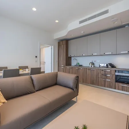 Mercury Luxe Retreat In Mercury Towers