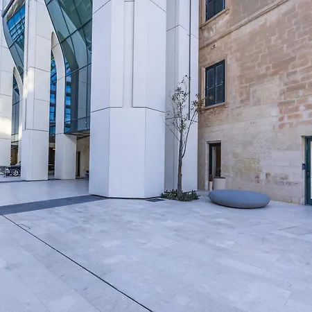 Mercury Luxe Retreat In Mercury Towers * St. Julian's