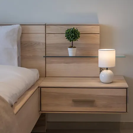 Mercury Luxe Retreat In Mercury Towers * Saint Julian's